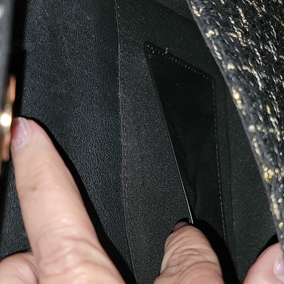 BADGLEY MISCHKA NY Tweed Shoulder Bag w/Gold Tone Chain Strap Black NWT - Picture 8 of 13